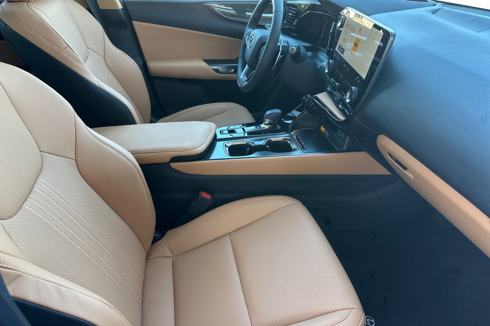 New 2026 Lexus NX 350h AWD w/ Premium Package image 16