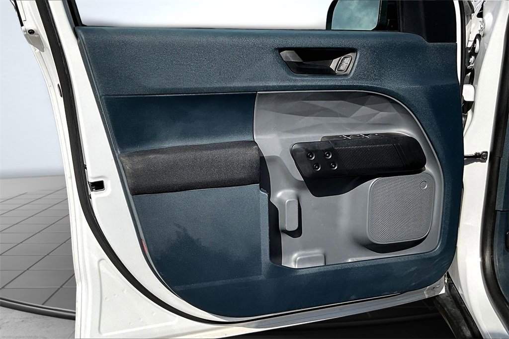 Used 2022 Ford Maverick XL image 24