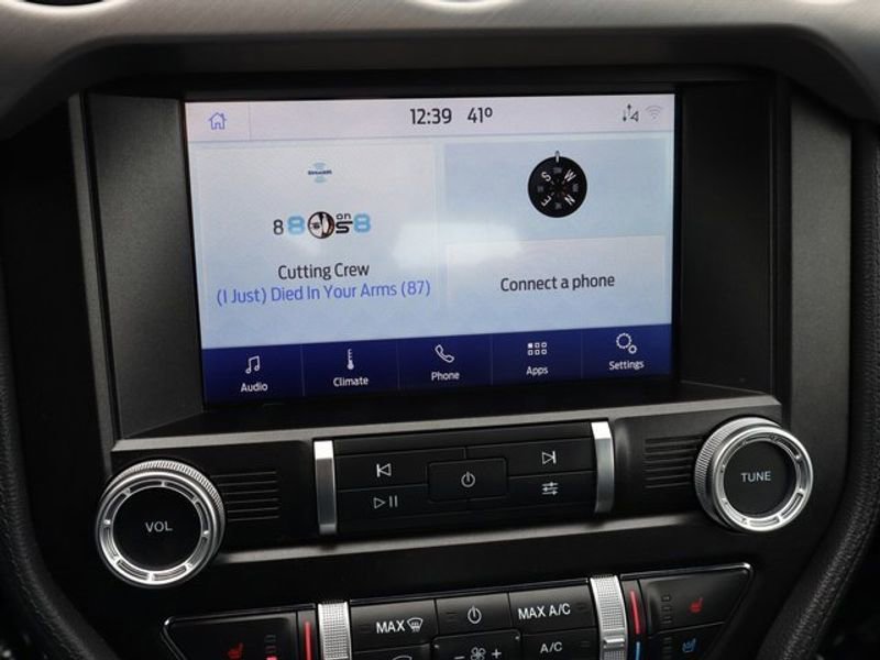 Used 2020 Ford Mustang Premium image 22