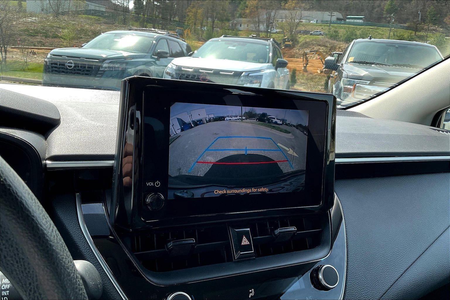 Used 2024 Toyota Corolla LE image 21