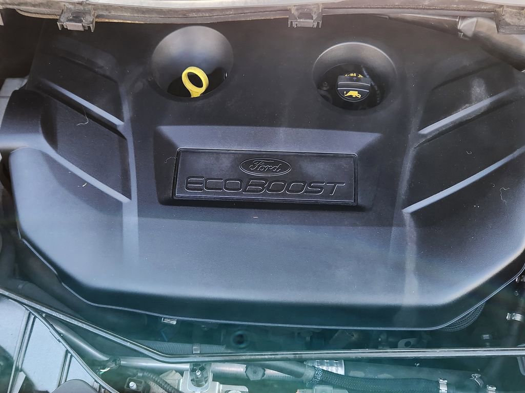 Used 2019 Ford Escape Titanium image 16