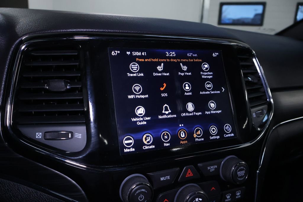 Used 2020 Jeep Grand Cherokee Limited image 30