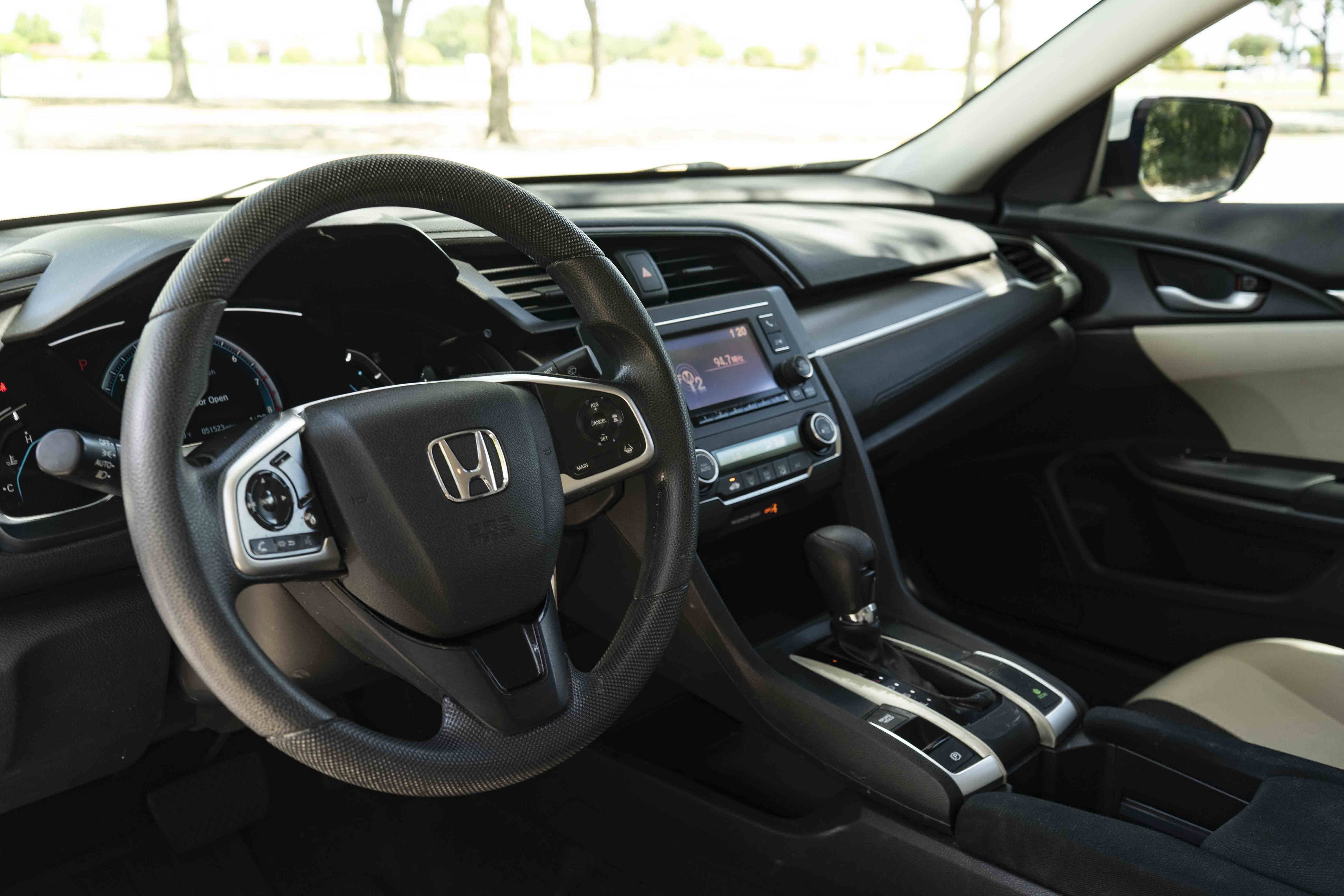 Used 2019 Honda Civic LX image 16