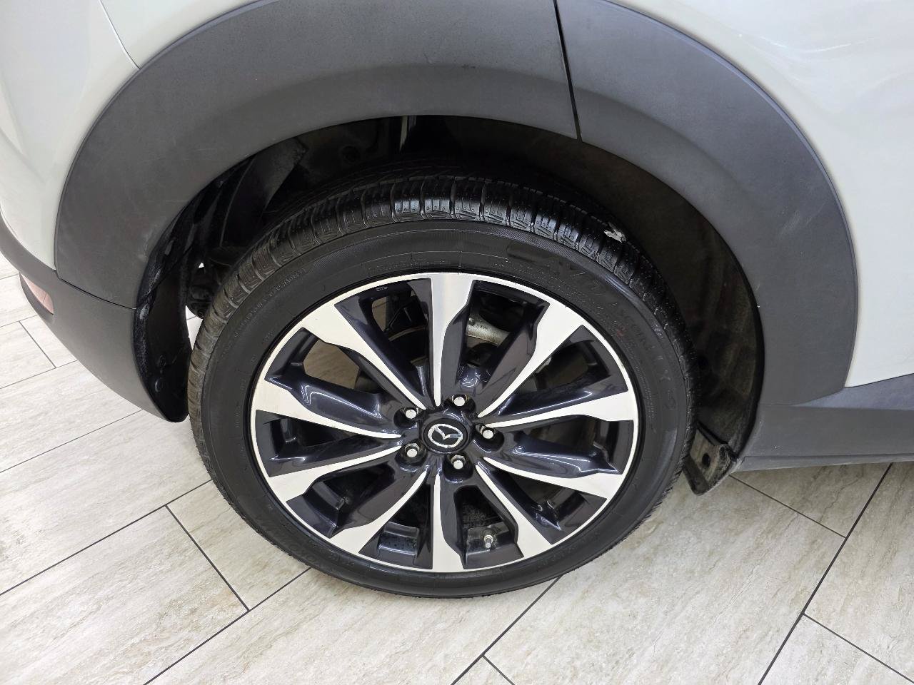 Used 2019 MAZDA CX-3 Touring w/ Preferred Equipment Package FWD image 40