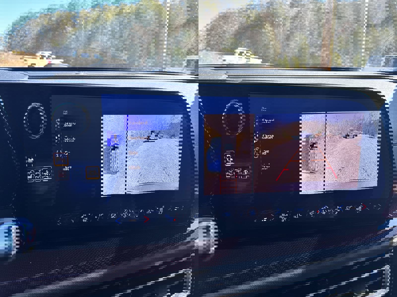 Used 2024 Chevrolet Traverse Z71 image 20