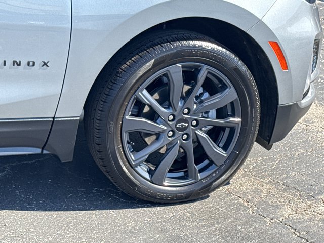 Used 2024 Chevrolet Equinox RS w/ RS Leather Package FWD image 9