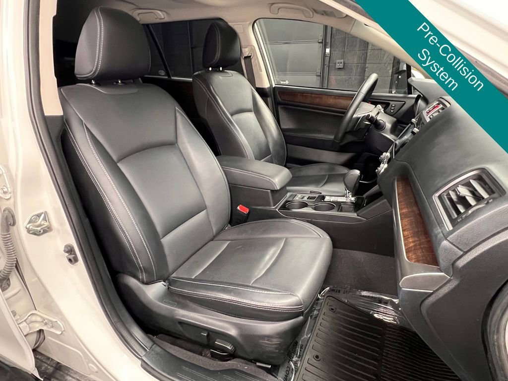 Used 2017 Subaru Outback 2.5i Limited image 7