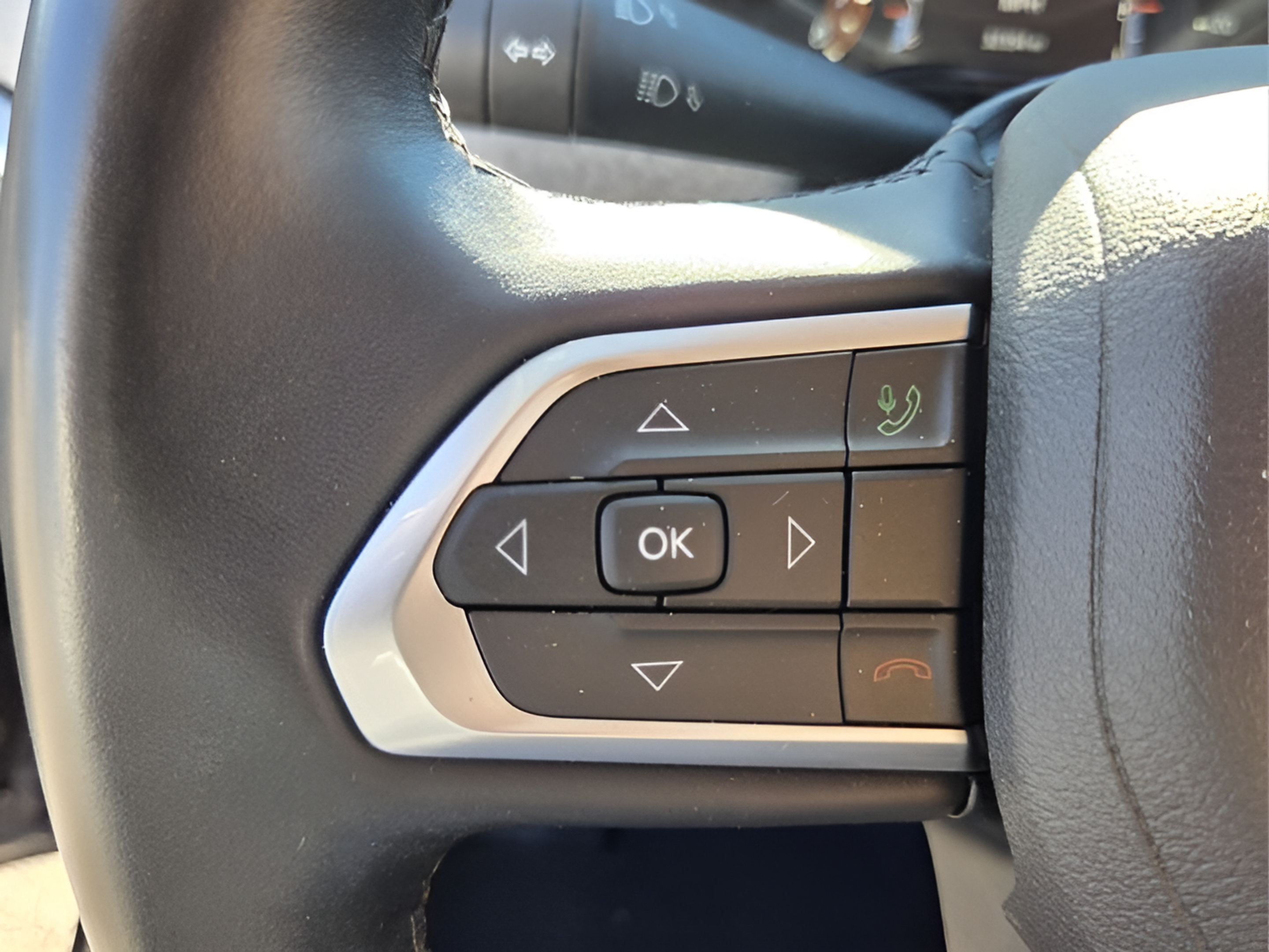Certified 2022 Jeep Compass Latitude AWD/4WD image 23