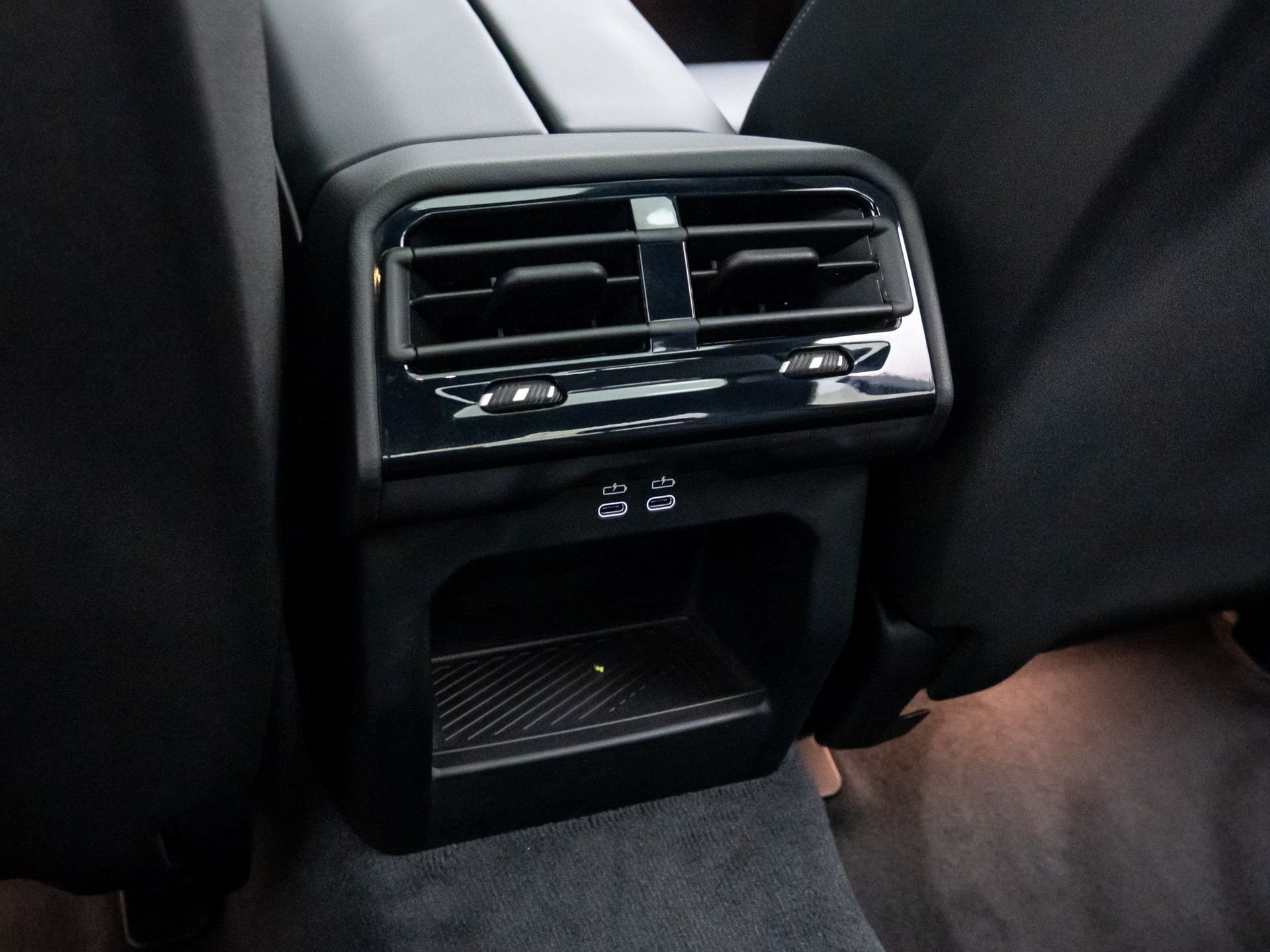 New 2026 BMW 530i xDrive AWD/4WD image 19