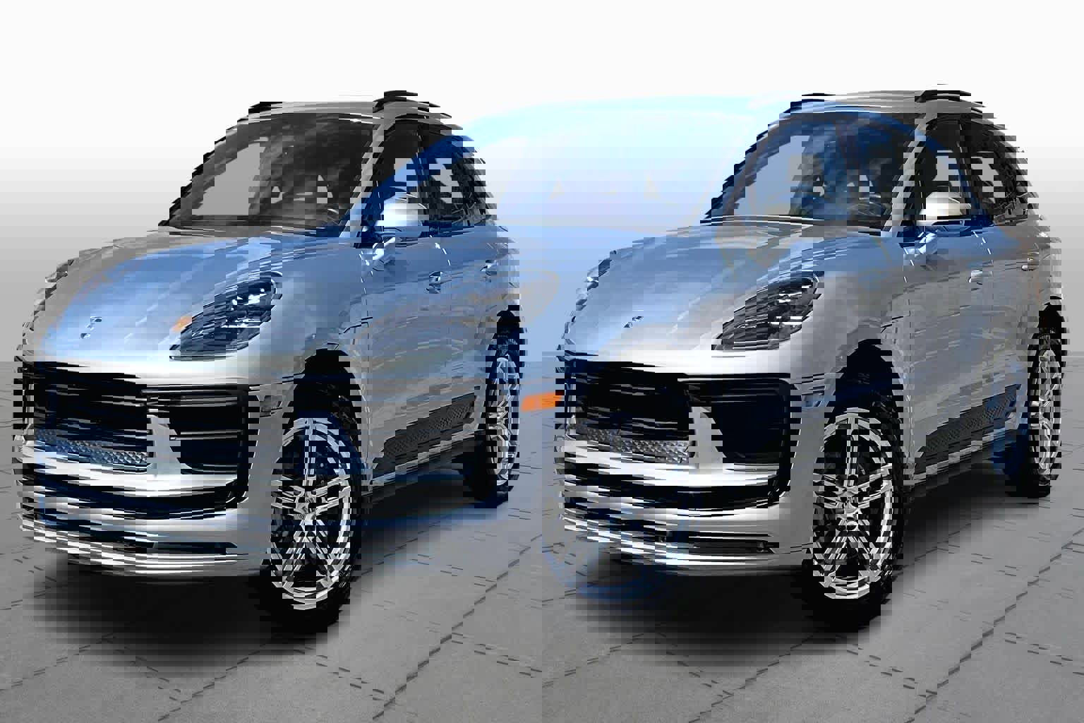 Used 2022 Porsche Macan image 37