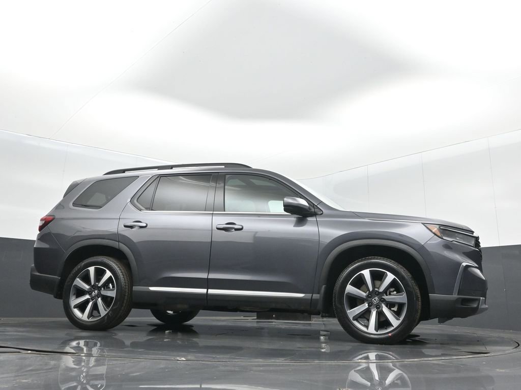 Certified 2023 Honda Pilot Elite image 29
