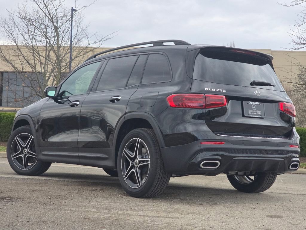 New 2026 Mercedes-Benz GLB 250 4MATIC image 13