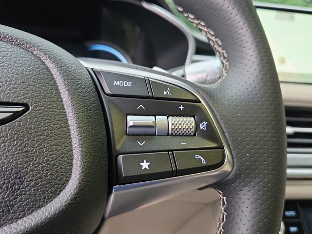 Used 2026 Genesis G70 2.5T RWD image 25