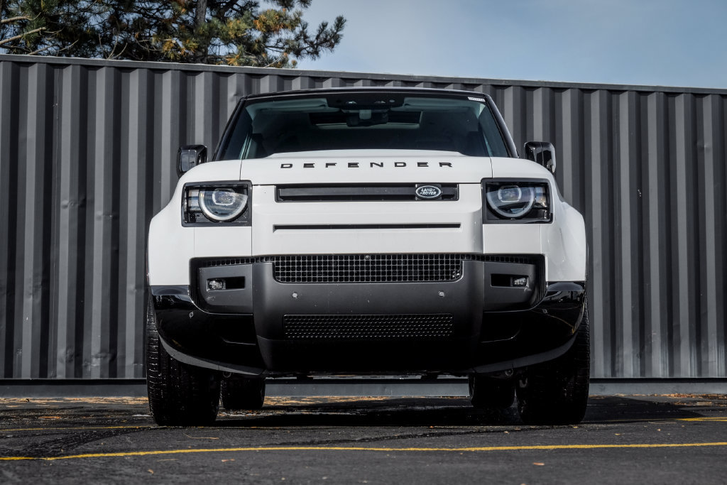New 2026 Land Rover Defender 110 X-Dynamic SE AWD/4WD image 5