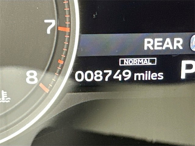 Used 2024 Mitsubishi Outlander SE image 16