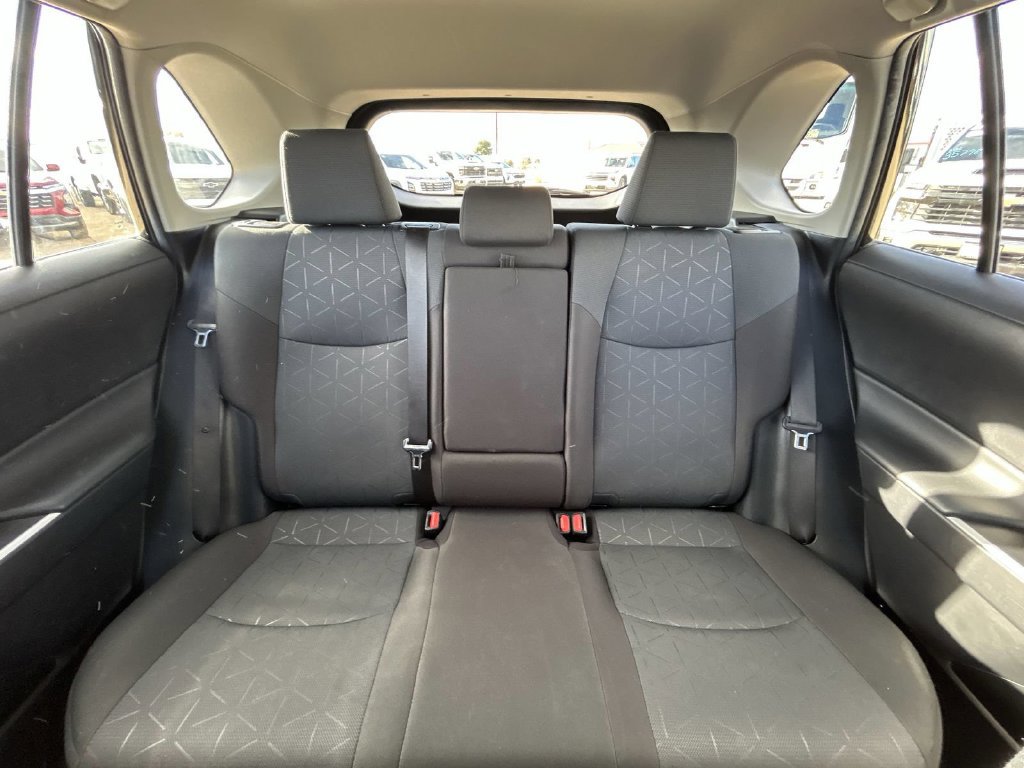 Used 2025 Toyota RAV4 XLE FWD image 5