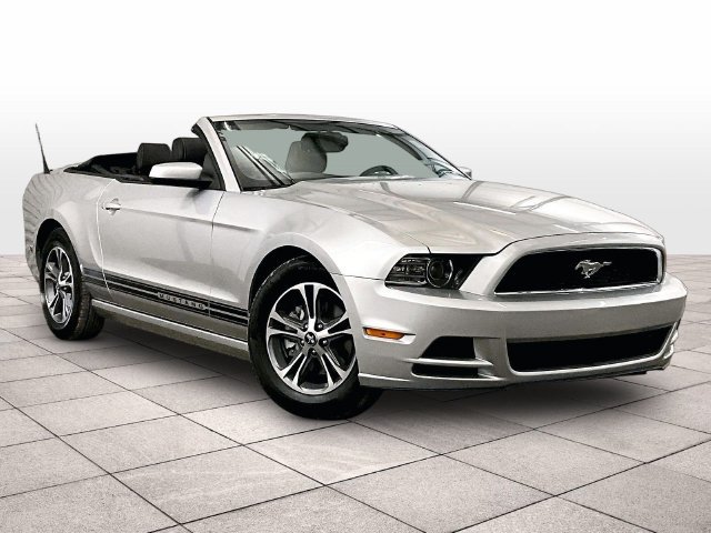 Used 2014 Ford Mustang Premium w/ Comfort Package RWD image 3