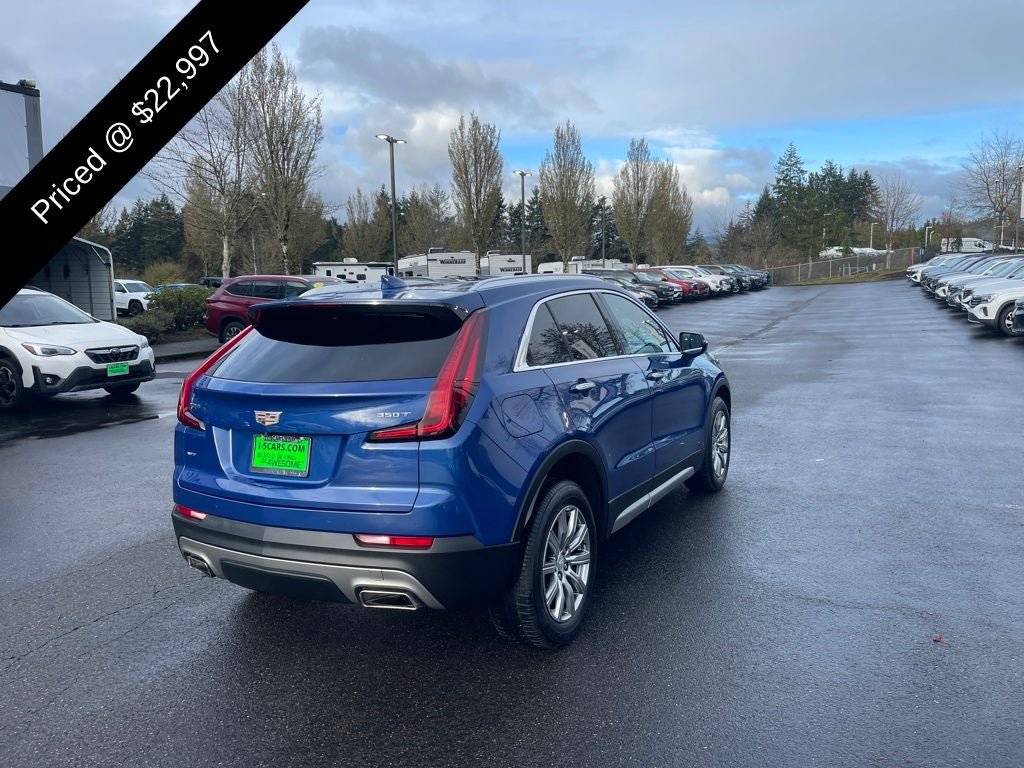 Used 2022 Cadillac XT4 Premium Luxury w/ Safety Alert Package AWD/4WD image 4