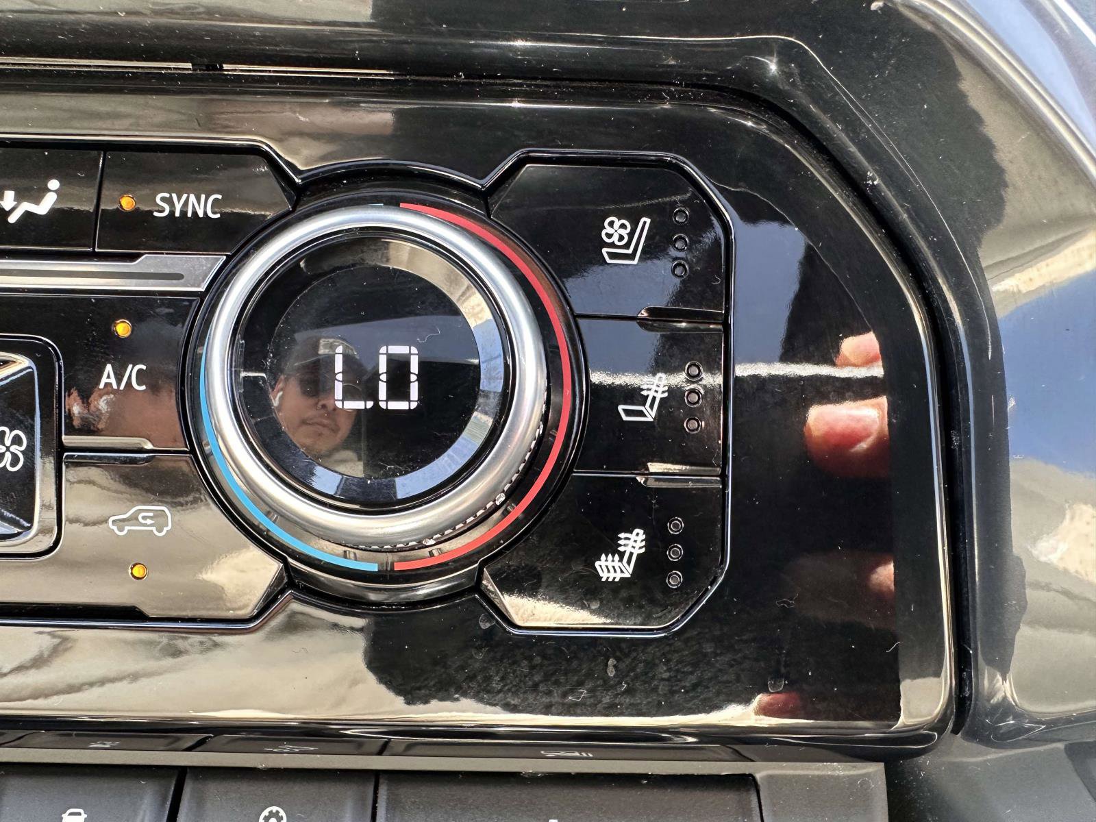 Used 2023 GMC Sierra 1500 Denali w/ Denali Reserve Package image 26