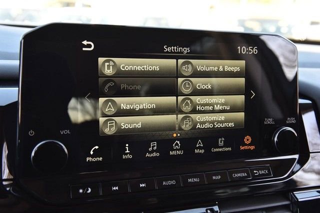 Certified 2025 Nissan Pathfinder SL w/ SL Premium Package image 17