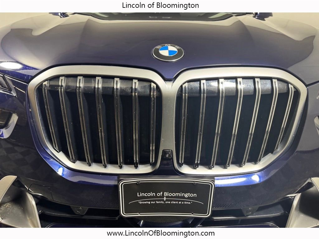 Used 2023 BMW X7 xDrive40i w/ Premium Package AWD/4WD image 12