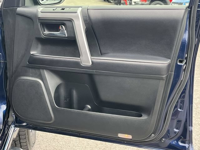 Used 2019 Toyota 4Runner Limited AWD/4WD image 26