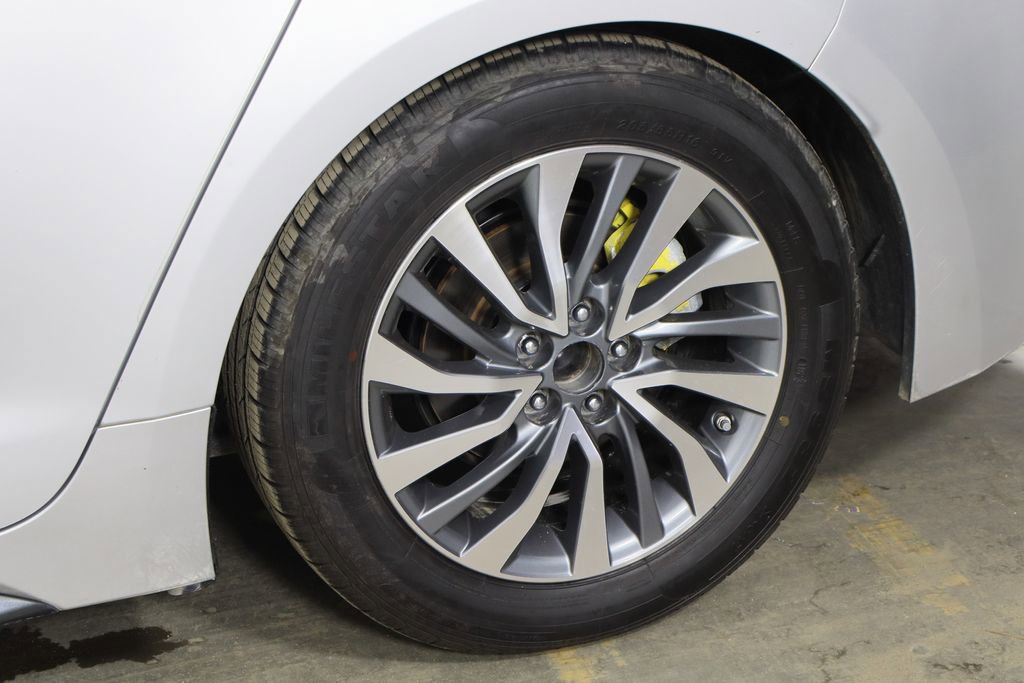 Used 2020 Toyota Corolla SE w/ SE Premium Package image 34