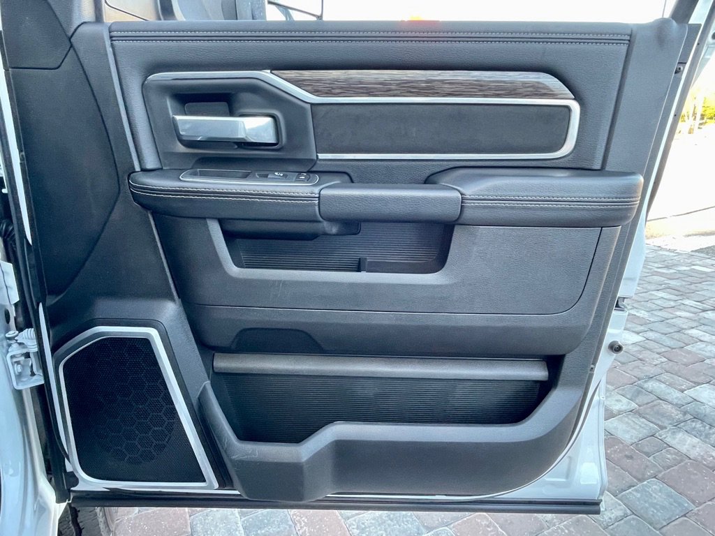 Used 2020 RAM 3500 Laramie AWD/4WD image 43