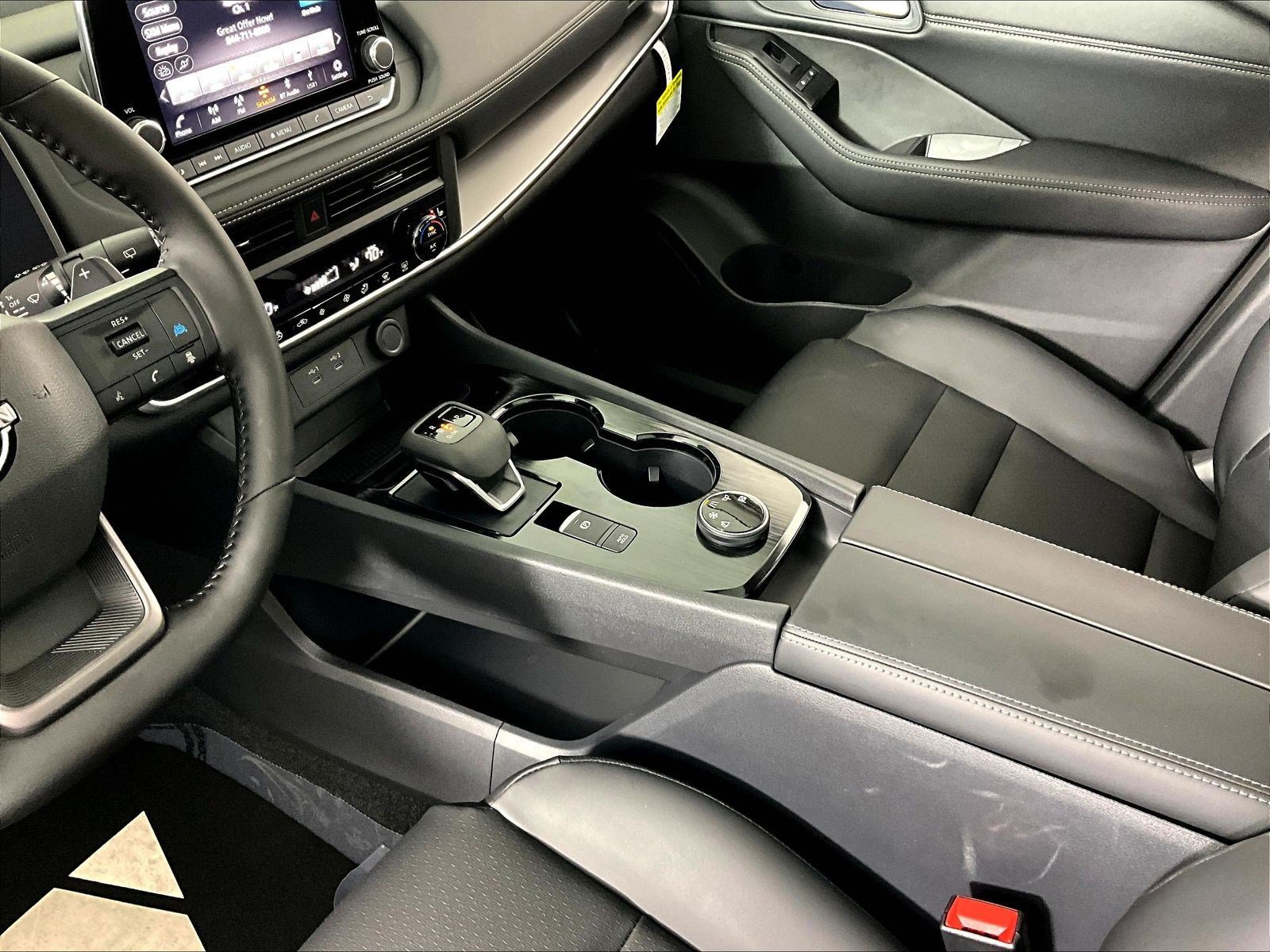 New 2026 Nissan Rogue Dark Armor AWD/4WD image 12