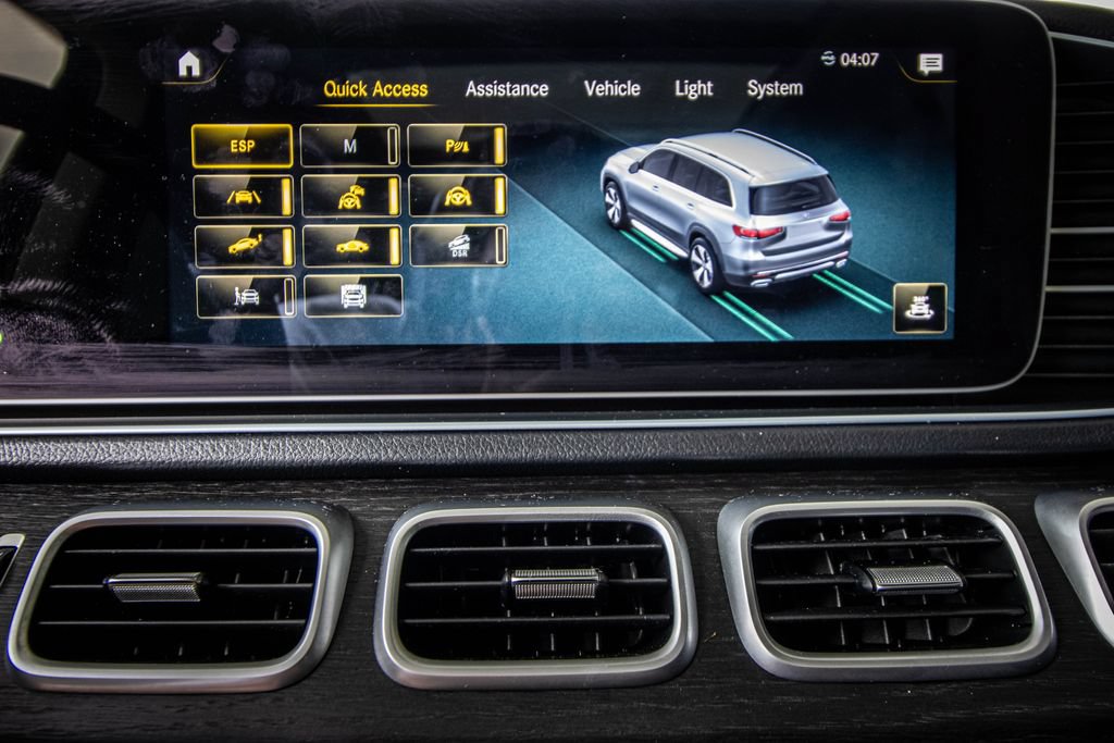 Used 2023 Mercedes-Benz GLS 580 4MATIC image 44
