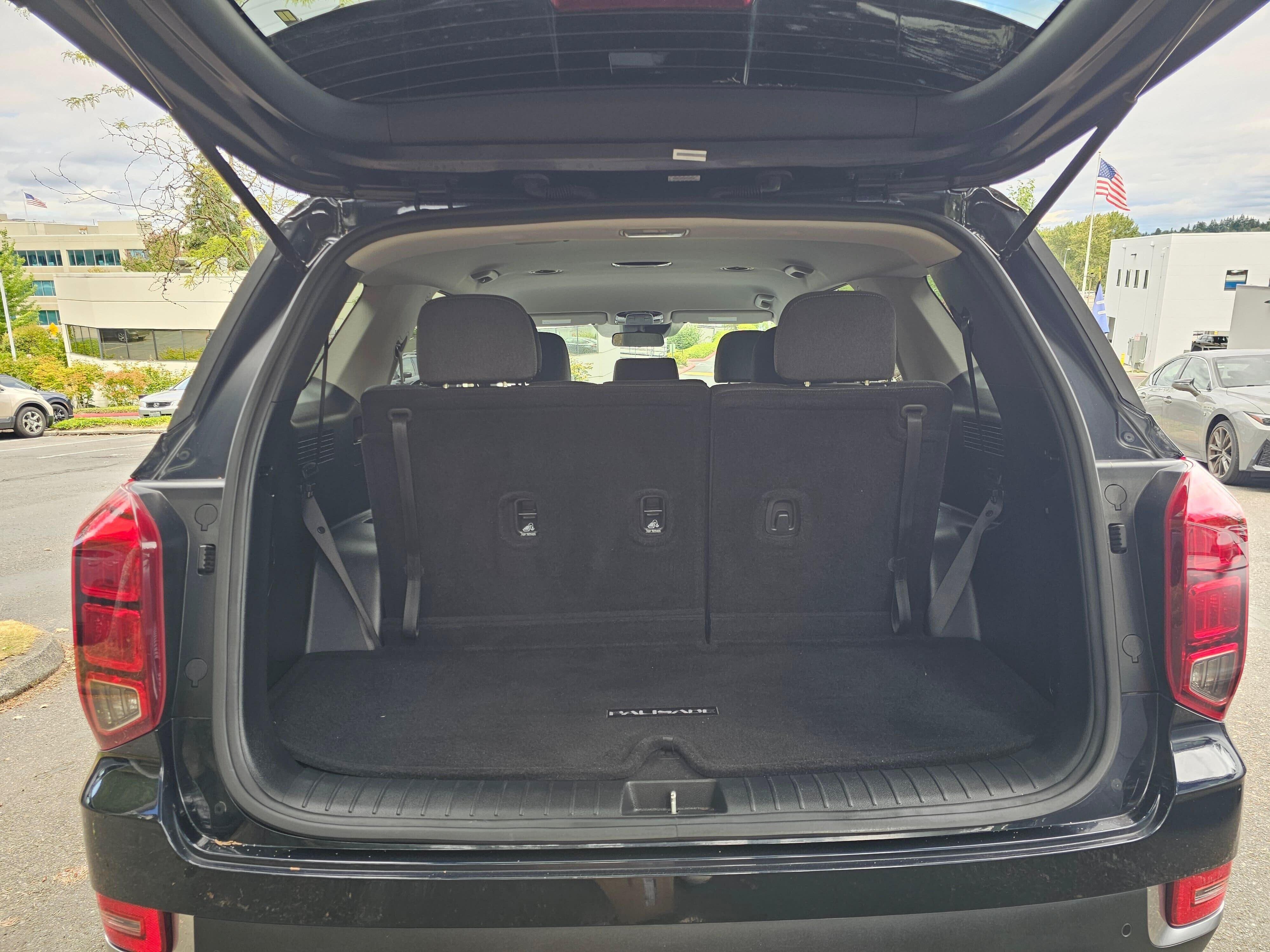Used 2022 Hyundai Palisade SE AWD/4WD image 18