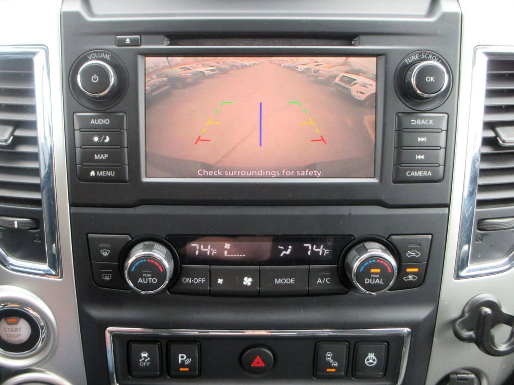 Used 2019 Nissan Titan PRO-4X w/ Pro-4x Convenience Package image 16