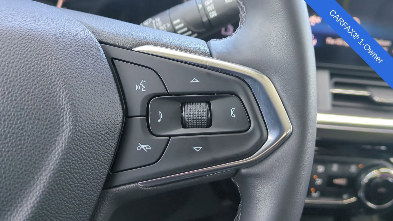 Used 2024 Chevrolet Trax ACTIV w/ Driver Confidence Package image 26