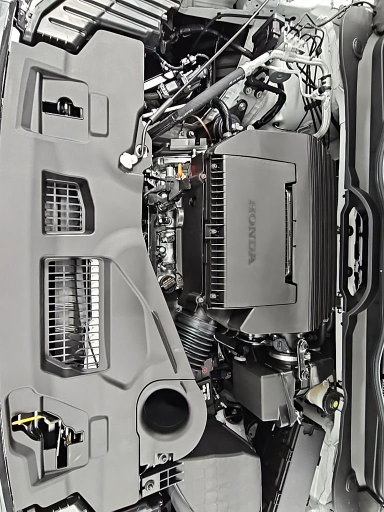 New 2025 Honda Pilot Elite image 45