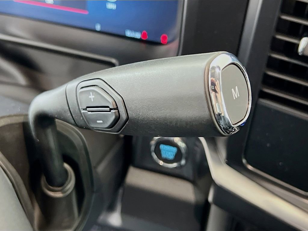 New 2026 Ford F350 Lariat w/ Black Appearance Package image 10