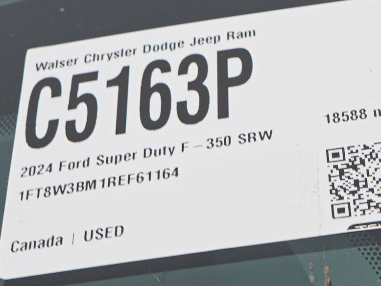 Used 2024 Ford F350 Limited w/ FX4 Off-Road Package image 32