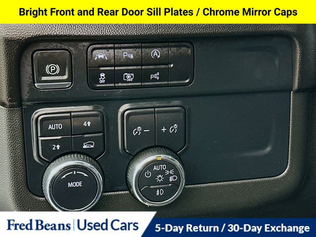 Certified 2025 Chevrolet Tahoe Premier AWD/4WD image 12