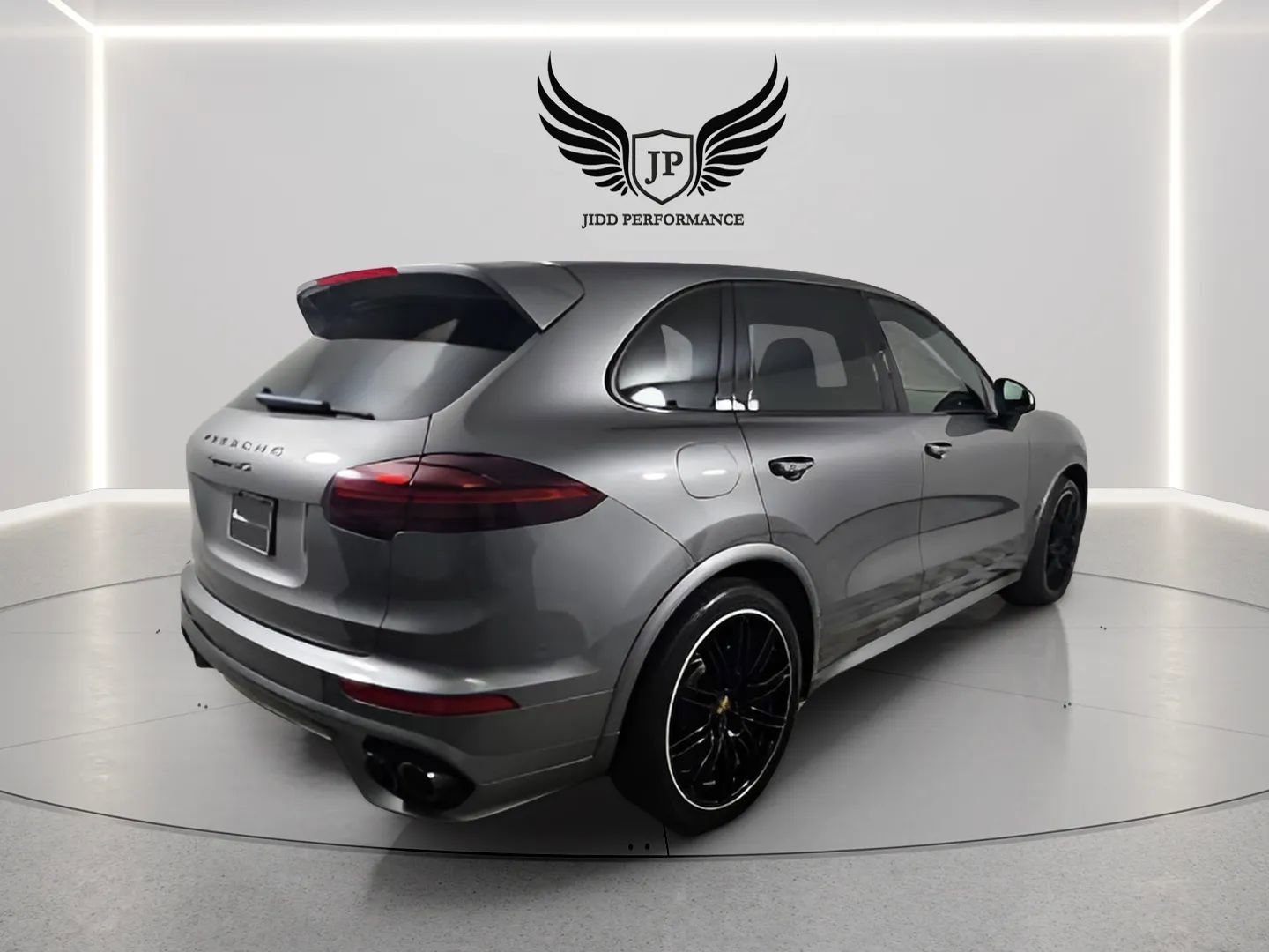Used 2016 Porsche Cayenne GTS w/ Premium Package Plus AWD/4WD image 7