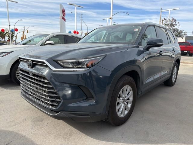 Used 2025 Toyota Grand Highlander AWD video 1