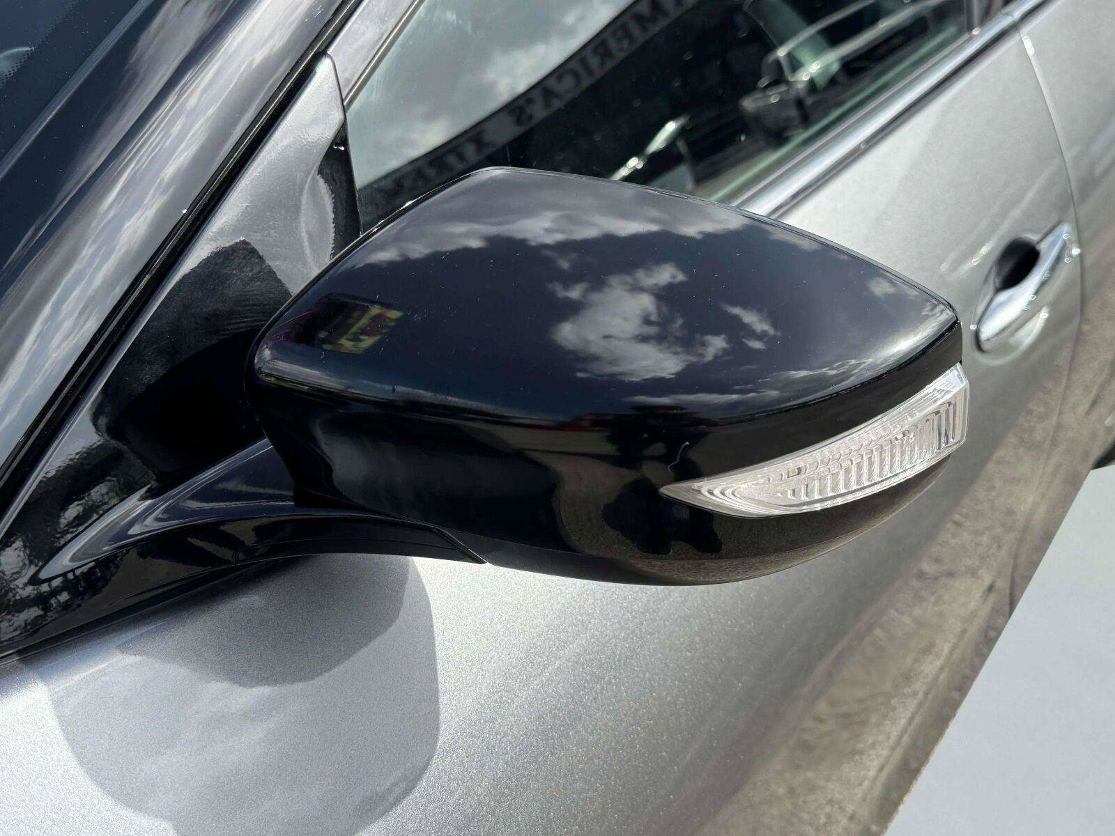 Used 2020 Nissan Maxima 3.5 SL w/ Floor Mat Group FWD image 13