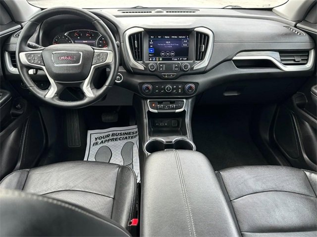 Used 2024 GMC Terrain SLT image 11
