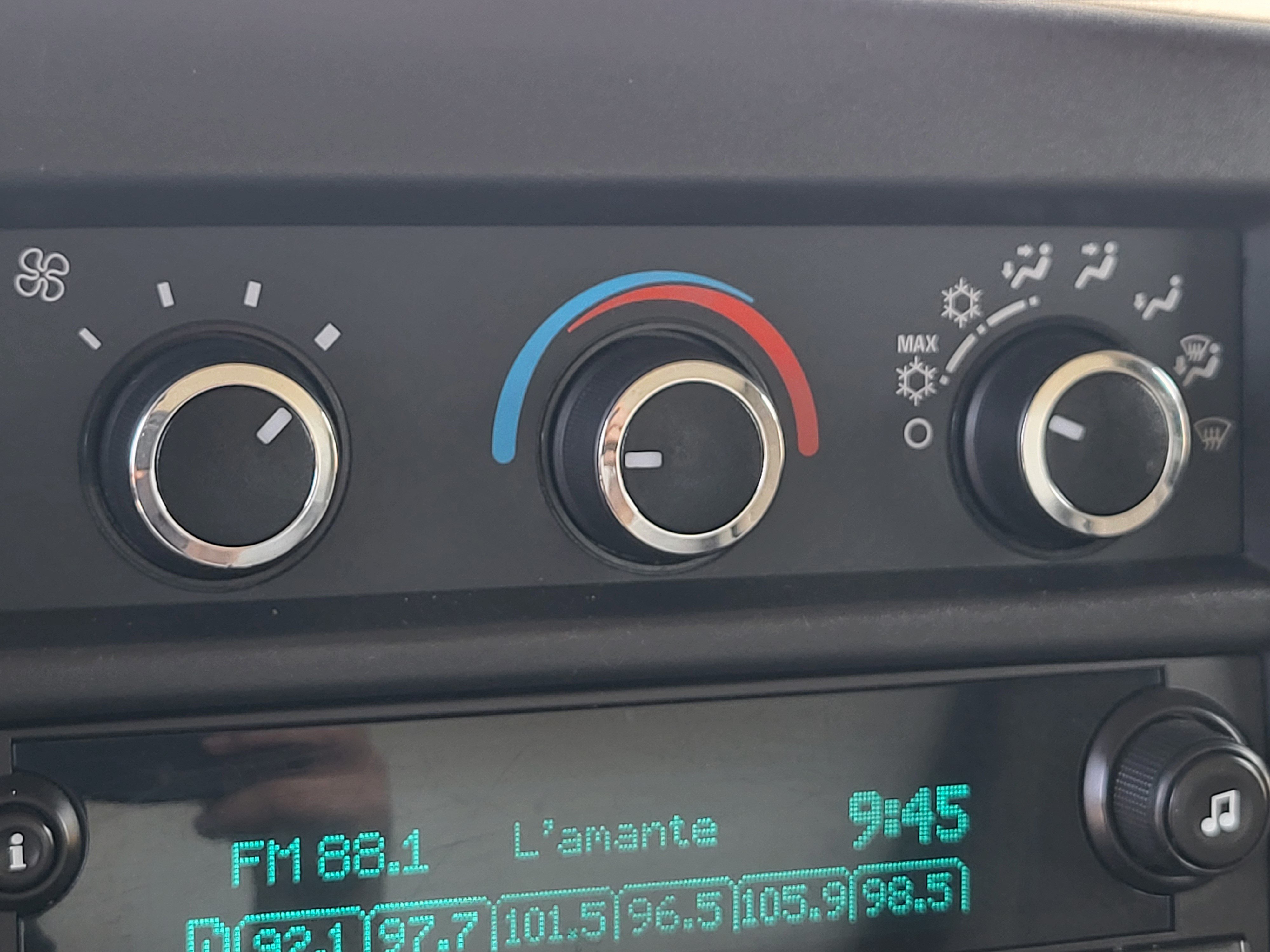 Used 2018 GMC Savana 4500 w/ Power Convenience Package RWD image 17