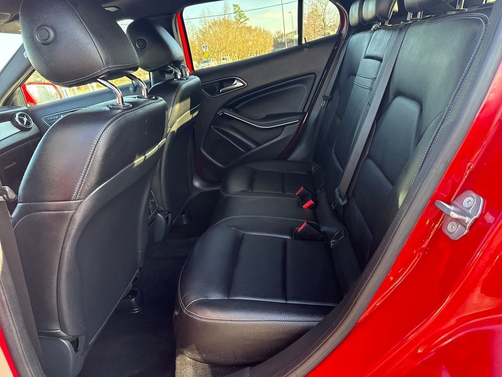 Used 2018 Mercedes-Benz GLA 250 GLA 250 image 16