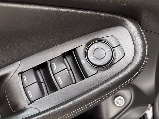 Used 2021 Buick Encore GX Essence w/ Advanced Technology Package image 13
