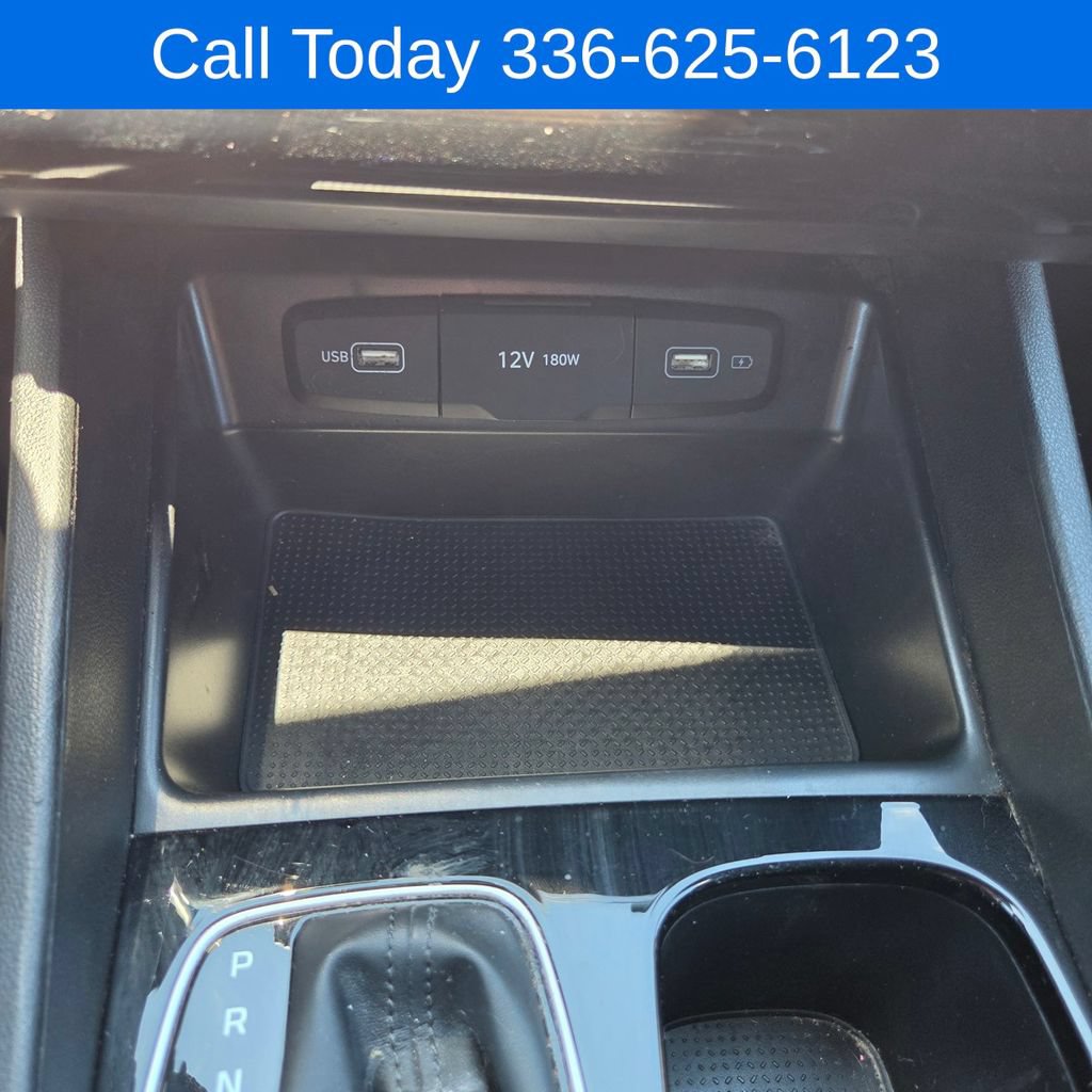 Used 2022 Hyundai Santa Cruz SEL FWD image 20
