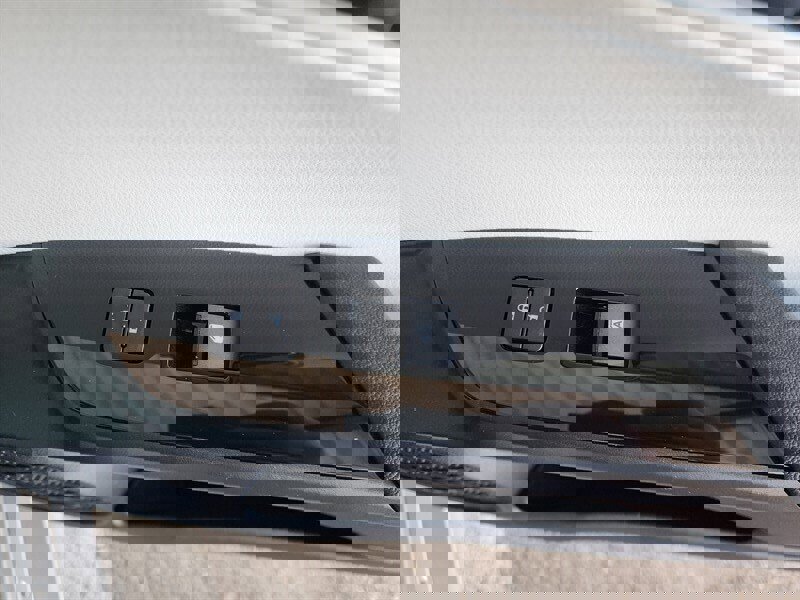 Used 2017 Toyota Prius Two FWD image 52