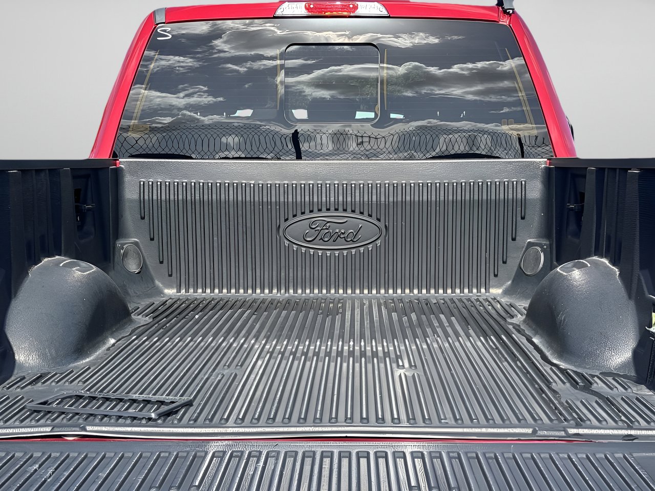 Used 2022 Ford F250 Lariat w/ Lariat Ultimate Package image 8