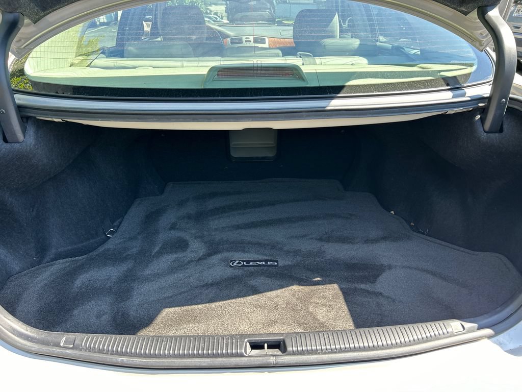 Used 2005 Lexus ES 330 FWD image 28