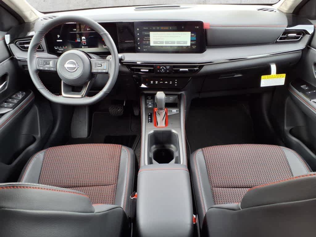 New 2025 Nissan Kicks SR image 5
