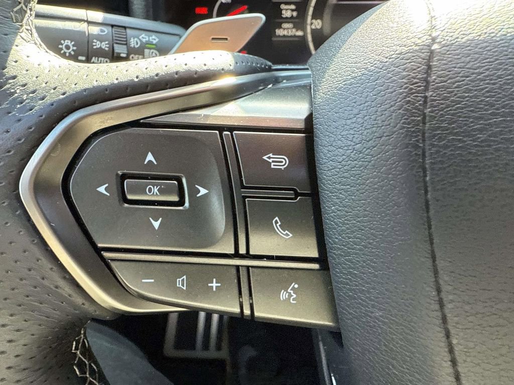 Used 2024 Lexus LX 600 F Sport image 21